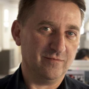 James Irvine, designer av stolen Juno for Arper og av lys for Artemide og Zumtobel