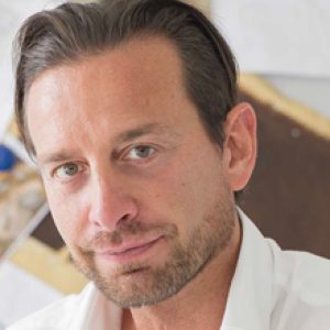 Matteo Nunziati, designer av i4Mariani kontorsystemet Blade og bokhyllen Elle