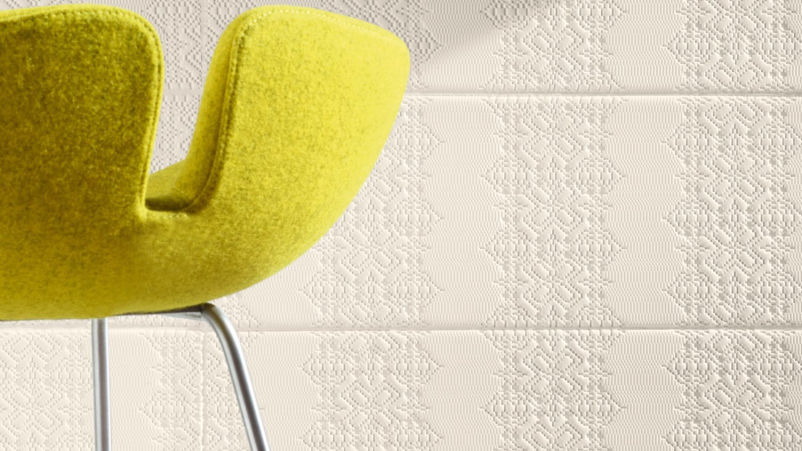 Skulpturell Bas-Relief vegg i porselen fra Mutina