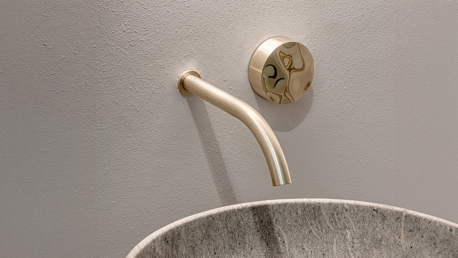 Kraner Allure fra CEA Design med polert grep