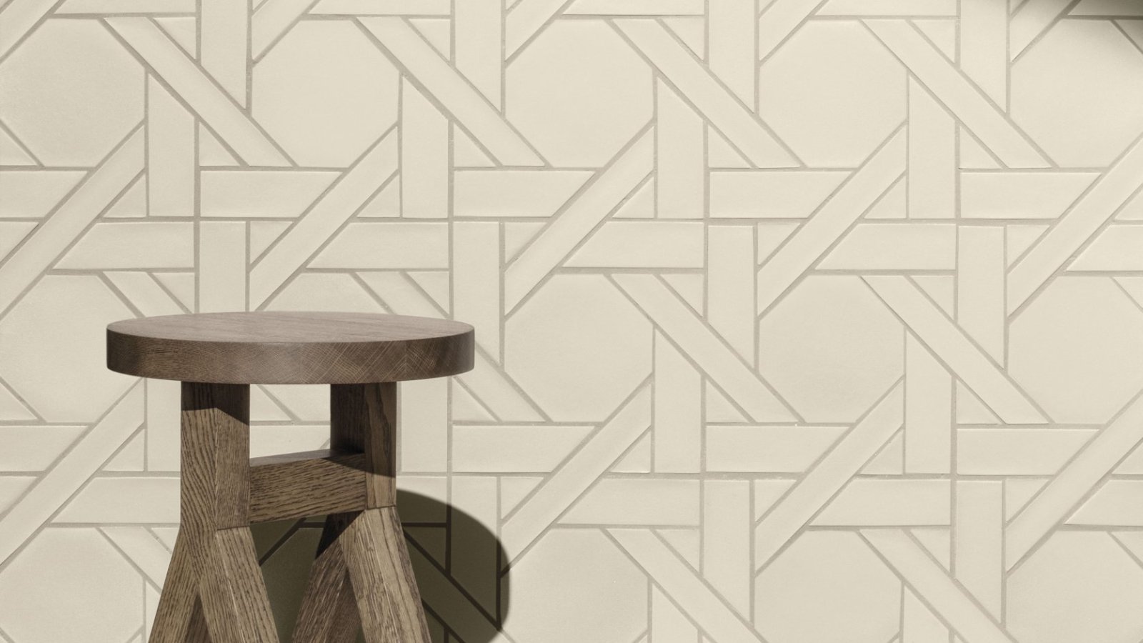 Weaving mosaikk fra Mutina med Ba Leng flettemønster i hvitt
