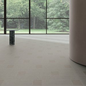 Porselensoverflate Fringe fra Mutina med graverte segmenter