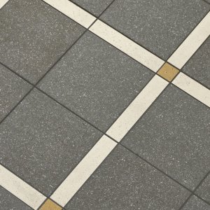 Time flis Dover White Rough fra Mutina, uglasert porselen