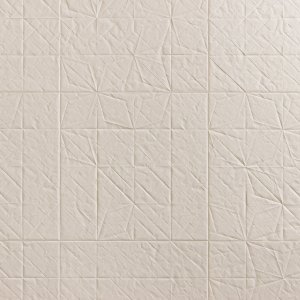 Porselensoverflate Folded fra Mutina med papirfolderelieff
