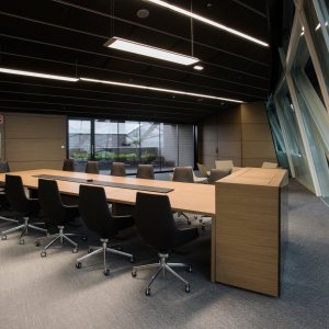 Aston stol tegnet av Jean-Marie Massaud