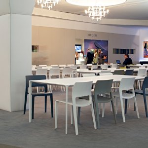 Detalj av det resirkulerte polypropylenskallet på Juno 02