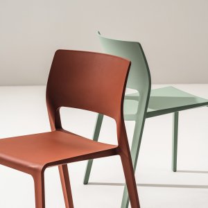 Designstol Juno 02 i rustfarge