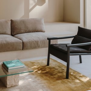Minimal silhuett av Kata i profil