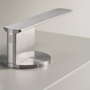 Designarmaturer Ayla fra Cea Design, tegnet av Yabu Pushelberg