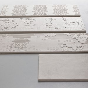Gulv i Bas-Relief Code 26,5x18 fra Mutina