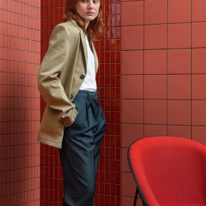 Legging av Din med to millimeter fuge