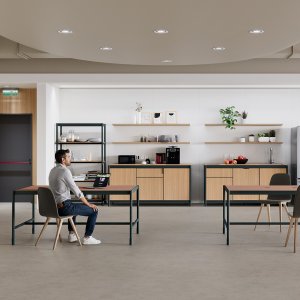Verde Giada-aluminium på en Fluido kitchenette fra Martex