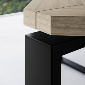 Kabelmanagement-container under platen på I-Meet med schuko- og datauttak