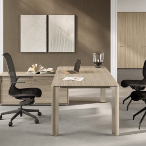 Innfelt T-profil på 6 mm i Inox Grey langs den formede kanten av Iulio-platen
