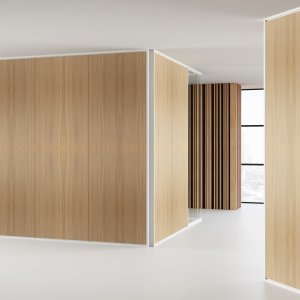 Frittstående Mood-vegg på 222 cm definerer et rom uten å røre taket