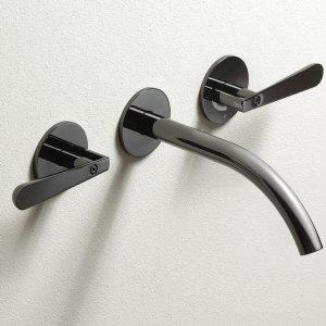 Termostatisk dusjsett Lutezia fra Cea Design med hånddusj og silkegrå slange