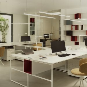 Lydabsorberende skjerm på en 20.Venti arbeidsplass