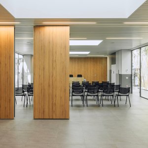 PMI-paneler fra Anaunia parkert i oppbevaringsnisjen