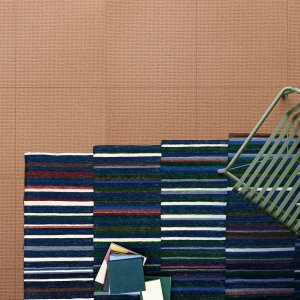 Resepsjon med punktraster av broedrene Bouroullec