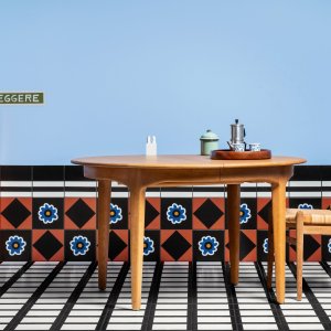 Halvformat Parallel Black i Mattonelle Margherita fra Mutina, 20,5 x 10,1 cm
