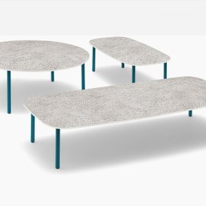 Glider i svart teknopolymer på Buddy (Pedrali)