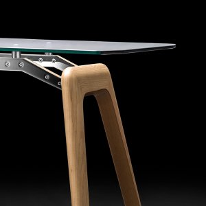 Integrert reol på Rail glassvarianten på 220 cm